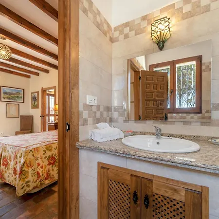 San Nicolas - Private, Tranquil, Relaxing.. Villa Ermita Nueva